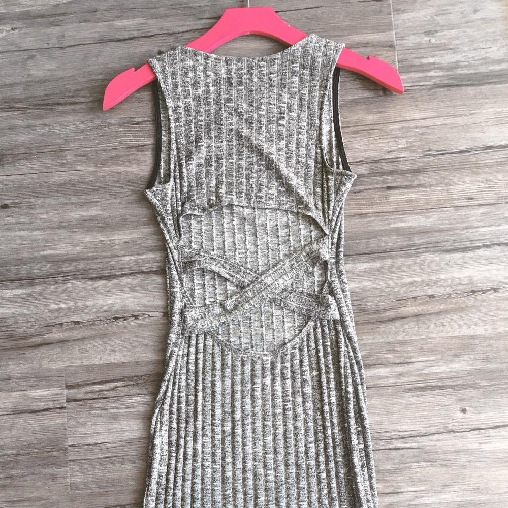 🏷️TRACY - KNITTED HEATHER GREY DRESS - Picture 4 of 7